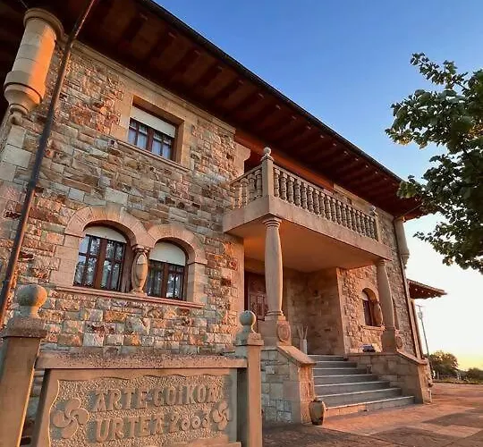 Artegoikoa-urdaibai, Patrimonio De La Unesco Вилла Ибаррангелуа